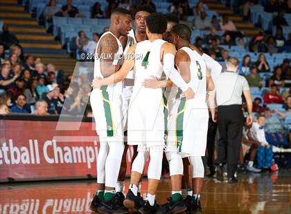 Thumbnail 2 in Heritage vs. Independence (NCHSAA 4A Final) photogallery.