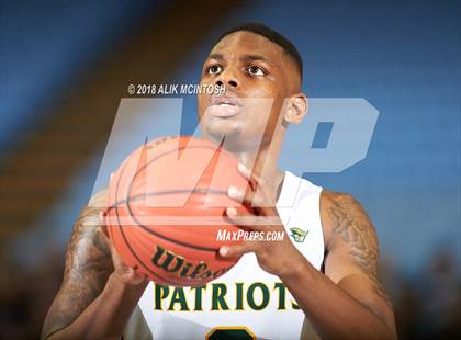 Thumbnail 2 in Heritage vs. Independence (NCHSAA 4A Final) photogallery.