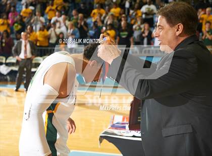 Thumbnail 1 in Heritage vs. Independence (NCHSAA 4A Final) photogallery.