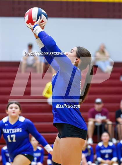 Thumbnail 3 in Van Alstyne @ Bells photogallery.
