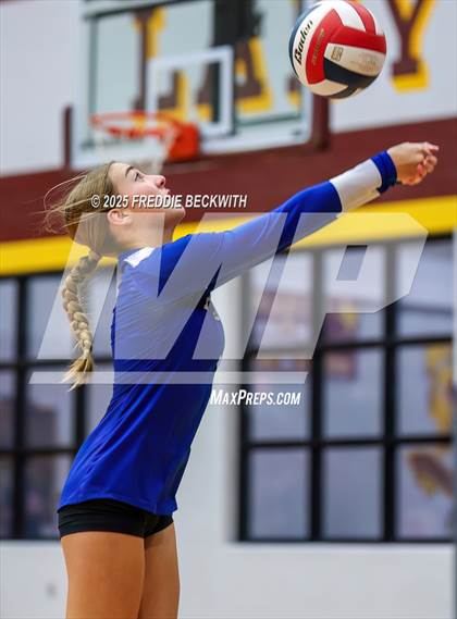Thumbnail 3 in Van Alstyne @ Bells photogallery.