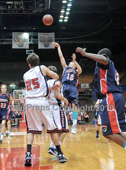 Thumbnail 2 in San Joaquin Memorial vs. Liberty (CIF CS D2 Final) photogallery.