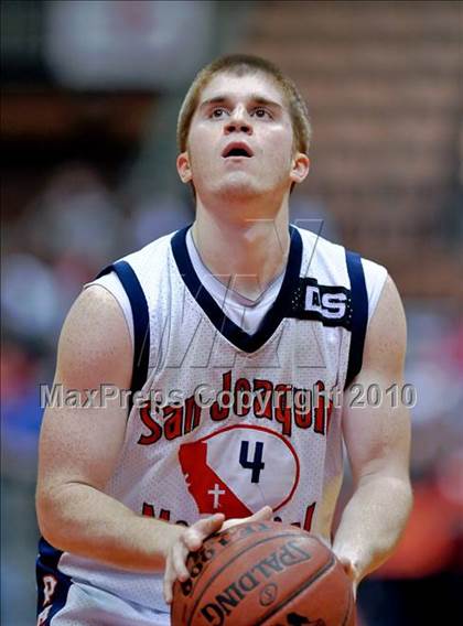Thumbnail 2 in San Joaquin Memorial vs. Liberty (CIF CS D2 Final) photogallery.