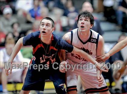 Thumbnail 3 in San Joaquin Memorial vs. Liberty (CIF CS D2 Final) photogallery.