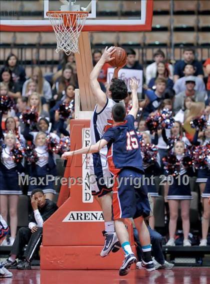 Thumbnail 1 in San Joaquin Memorial vs. Liberty (CIF CS D2 Final) photogallery.