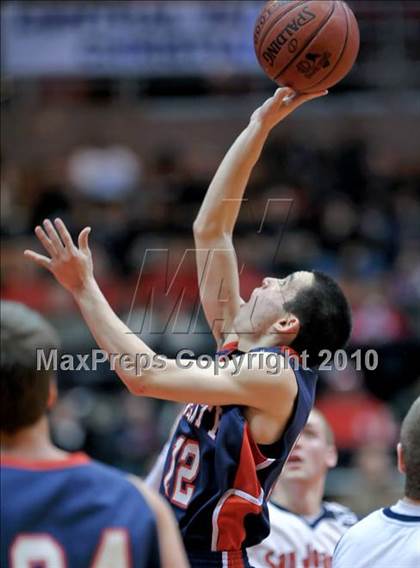 Thumbnail 3 in San Joaquin Memorial vs. Liberty (CIF CS D2 Final) photogallery.