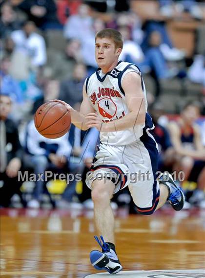 Thumbnail 1 in San Joaquin Memorial vs. Liberty (CIF CS D2 Final) photogallery.