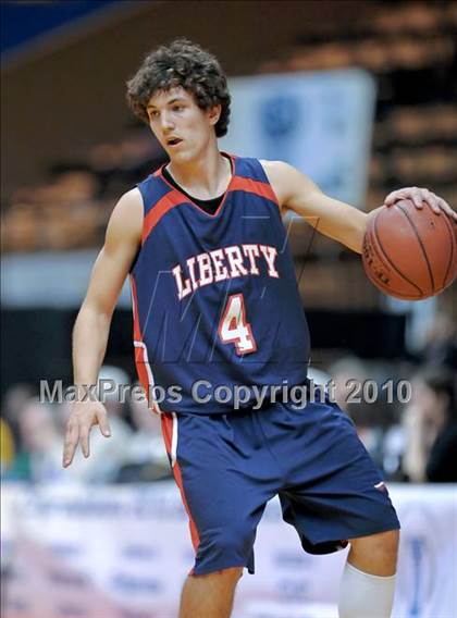 Thumbnail 3 in San Joaquin Memorial vs. Liberty (CIF CS D2 Final) photogallery.