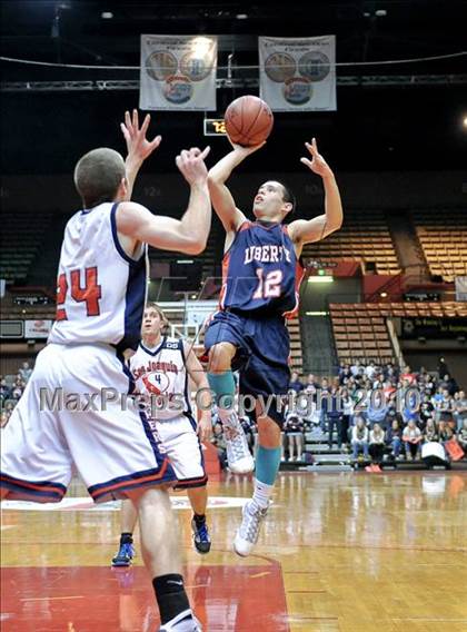 Thumbnail 3 in San Joaquin Memorial vs. Liberty (CIF CS D2 Final) photogallery.