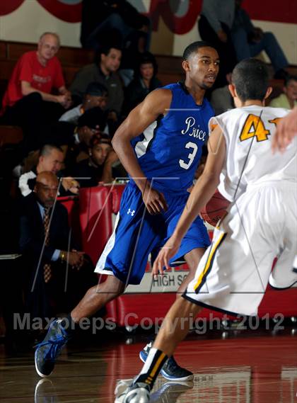 Thumbnail 1 in Ventura vs Price (Rose City Roundball Classic) photogallery.