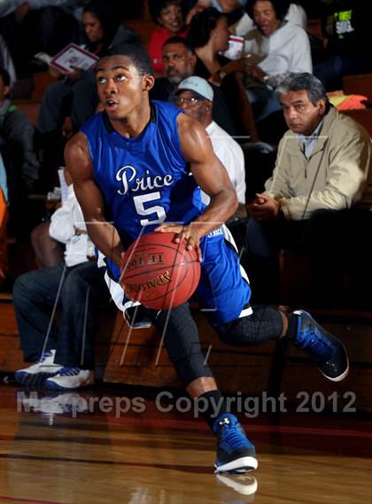Thumbnail 1 in Ventura vs Price (Rose City Roundball Classic) photogallery.