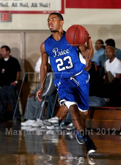 Thumbnail 2 in Ventura vs Price (Rose City Roundball Classic) photogallery.