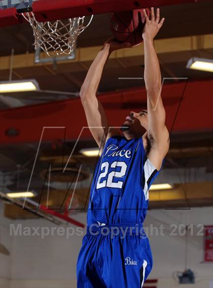 Thumbnail 3 in Ventura vs Price (Rose City Roundball Classic) photogallery.