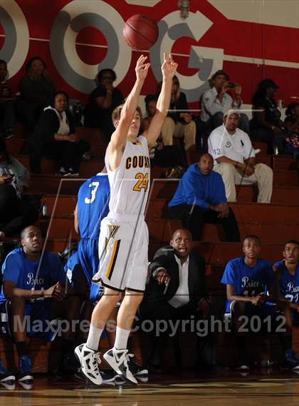 Thumbnail 3 in Ventura vs Price (Rose City Roundball Classic) photogallery.