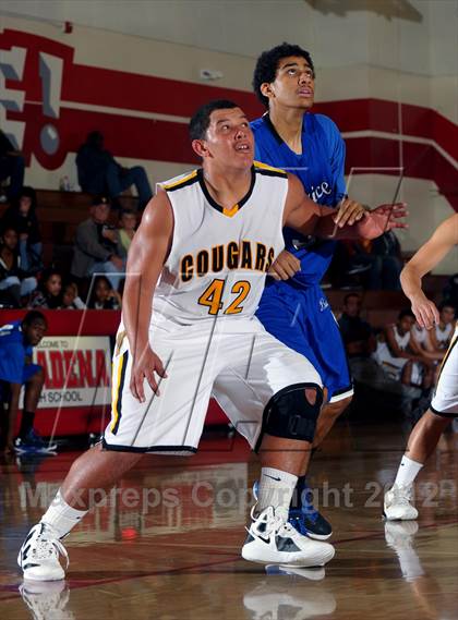 Thumbnail 2 in Ventura vs Price (Rose City Roundball Classic) photogallery.
