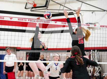 Thumbnail 3 in Foothill vs. Monte Vista (CIF NCS D1 Quarterfinal) photogallery.