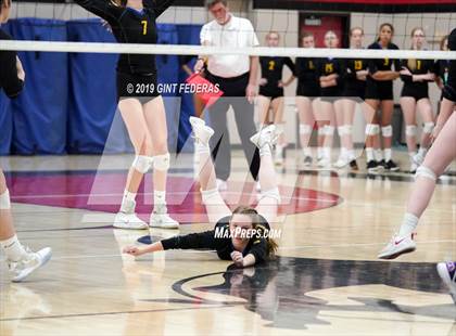 Thumbnail 1 in Foothill vs. Monte Vista (CIF NCS D1 Quarterfinal) photogallery.
