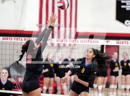 Thumbnail 2 in Foothill vs. Monte Vista (CIF NCS D1 Quarterfinal) photogallery.