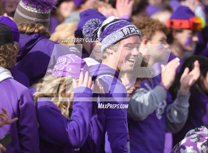 Thumbnail 2 in Lehi vs. Springville (UHSAA 5A Final) photogallery.