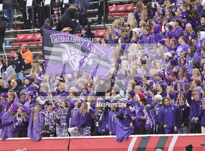 Thumbnail 1 in Lehi vs. Springville (UHSAA 5A Final) photogallery.