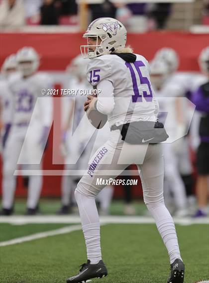Thumbnail 3 in Lehi vs. Springville (UHSAA 5A Final) photogallery.