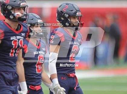 Thumbnail 2 in Lehi vs. Springville (UHSAA 5A Final) photogallery.