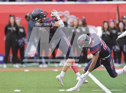 Thumbnail 3 in Lehi vs. Springville (UHSAA 5A Final) photogallery.