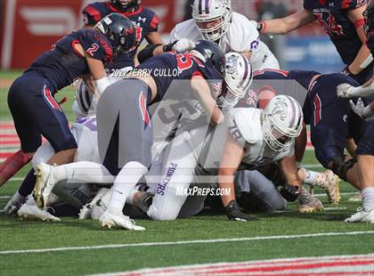 Thumbnail 1 in Lehi vs. Springville (UHSAA 5A Final) photogallery.
