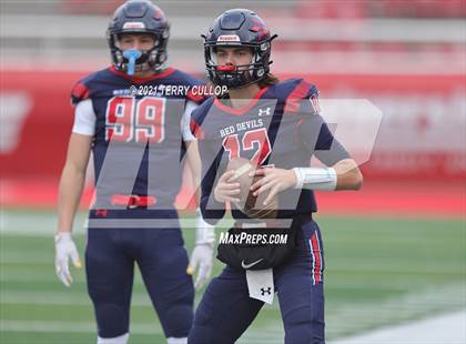 Thumbnail 1 in Lehi vs. Springville (UHSAA 5A Final) photogallery.