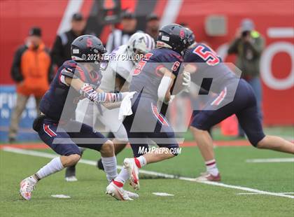 Thumbnail 3 in Lehi vs. Springville (UHSAA 5A Final) photogallery.