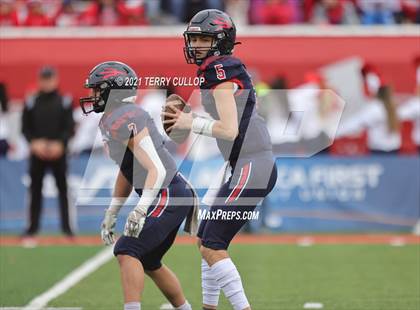 Thumbnail 3 in Lehi vs. Springville (UHSAA 5A Final) photogallery.