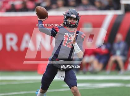 Thumbnail 3 in Lehi vs. Springville (UHSAA 5A Final) photogallery.