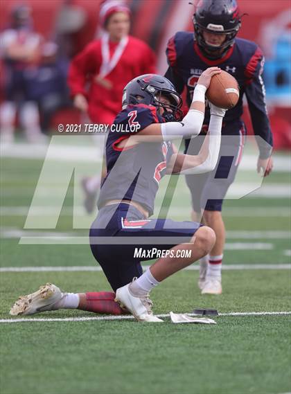 Thumbnail 3 in Lehi vs. Springville (UHSAA 5A Final) photogallery.