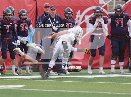Thumbnail 2 in Lehi vs. Springville (UHSAA 5A Final) photogallery.