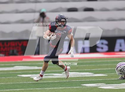 Thumbnail 2 in Lehi vs. Springville (UHSAA 5A Final) photogallery.