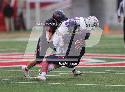 Thumbnail 1 in Lehi vs. Springville (UHSAA 5A Final) photogallery.