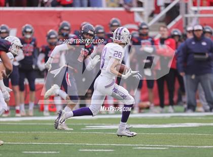 Thumbnail 2 in Lehi vs. Springville (UHSAA 5A Final) photogallery.