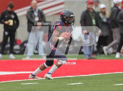 Thumbnail 2 in Lehi vs. Springville (UHSAA 5A Final) photogallery.