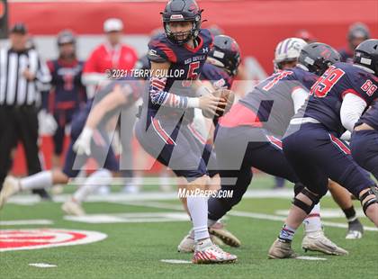 Thumbnail 1 in Lehi vs. Springville (UHSAA 5A Final) photogallery.