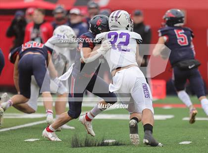 Thumbnail 2 in Lehi vs. Springville (UHSAA 5A Final) photogallery.