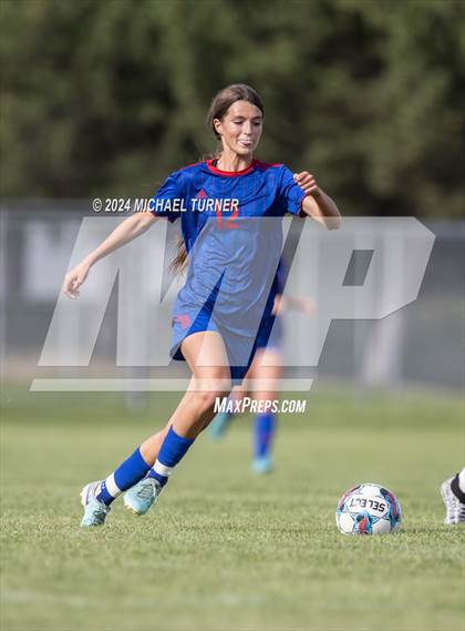 Thumbnail 2 in Sandpoint vs Coeur d'Alene (Scrimmage) photogallery.