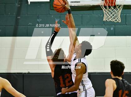 Thumbnail 3 in Round Rock Westwood vs Vandegrift (620 Shootout) photogallery.