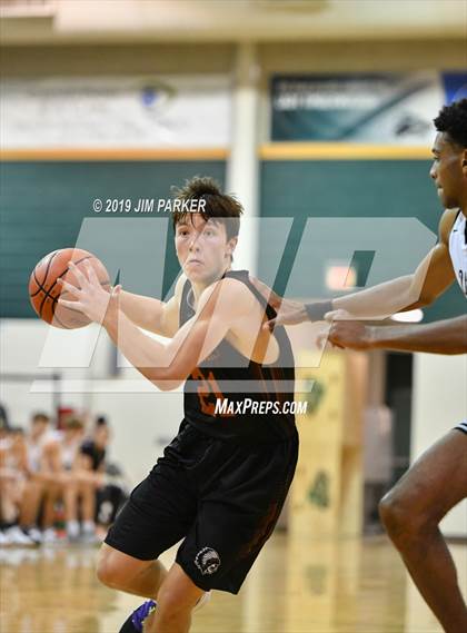 Thumbnail 2 in Round Rock Westwood vs Vandegrift (620 Shootout) photogallery.