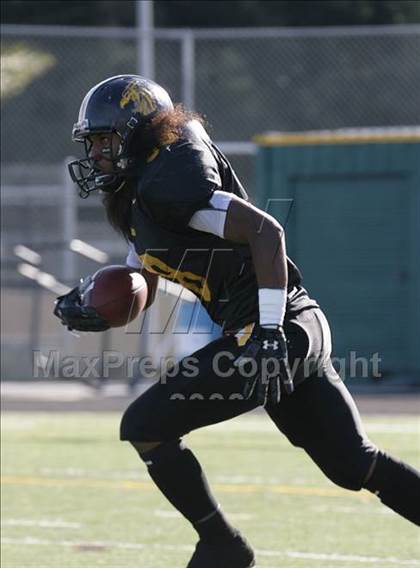 Thumbnail 1 in Marin Catholic @ Bishop O'Dowd (CIF NCS D3 Playoffs) photogallery.