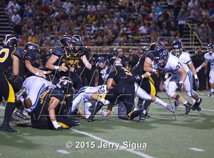 Thumbnail 1 in Bellarmine College Prep @ Del Oro (2015 Honor Bowl) photogallery.