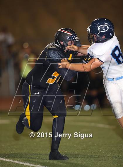 Thumbnail 3 in Bellarmine College Prep @ Del Oro (2015 Honor Bowl) photogallery.