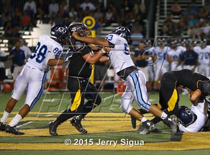 Thumbnail 3 in Bellarmine College Prep @ Del Oro (2015 Honor Bowl) photogallery.