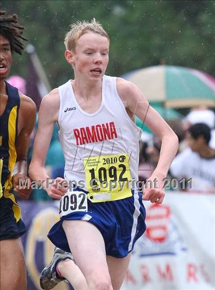 Thumbnail 2 in CIF State Cross Country Championships (D2 Boys) photogallery.