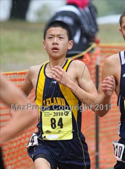 Thumbnail 3 in CIF State Cross Country Championships (D2 Boys) photogallery.