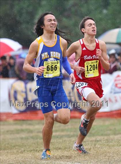 Thumbnail 1 in CIF State Cross Country Championships (D2 Boys) photogallery.